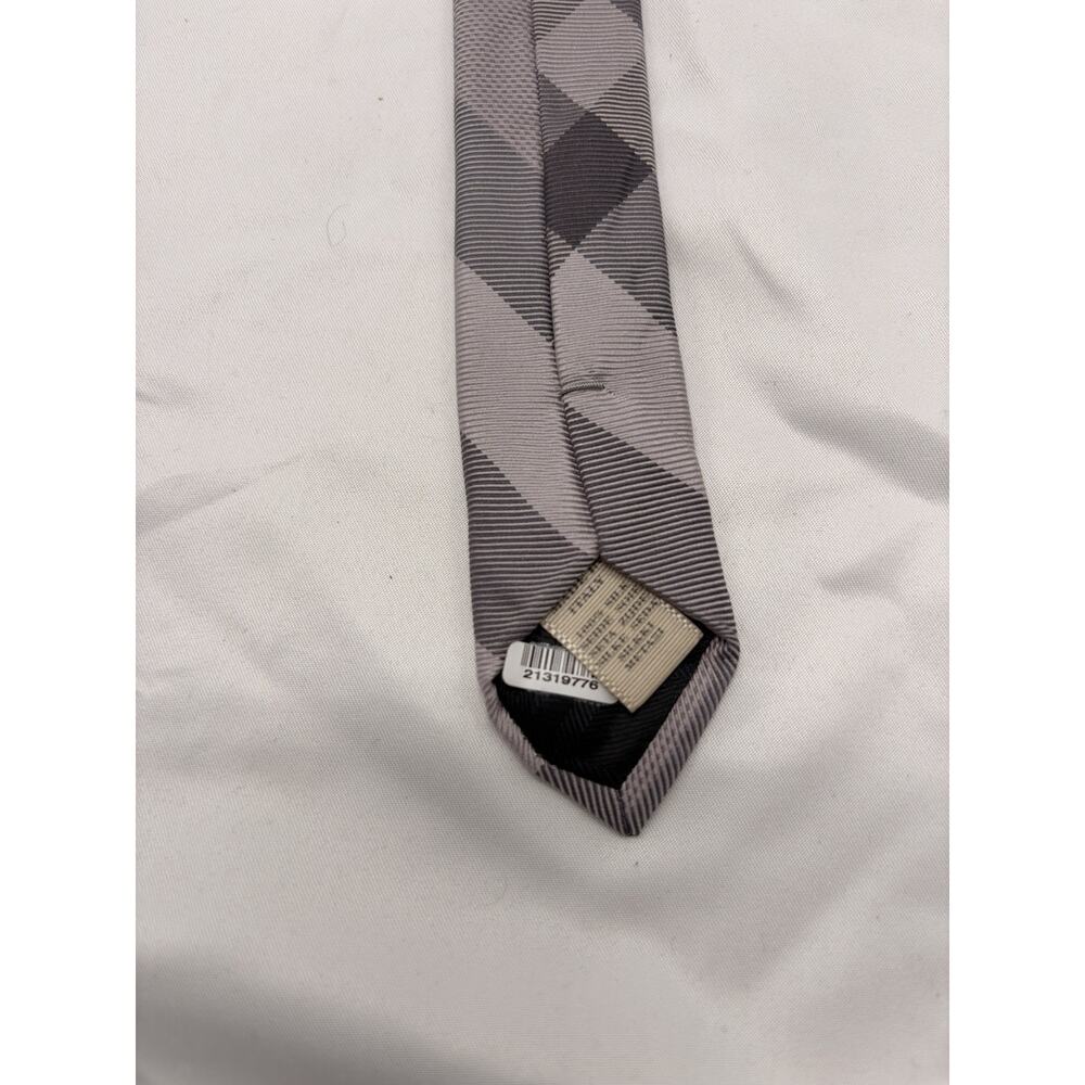 Burberry London Mens 100% Silk Tie Purple Gray Made in Italy - Picture 6 of 8